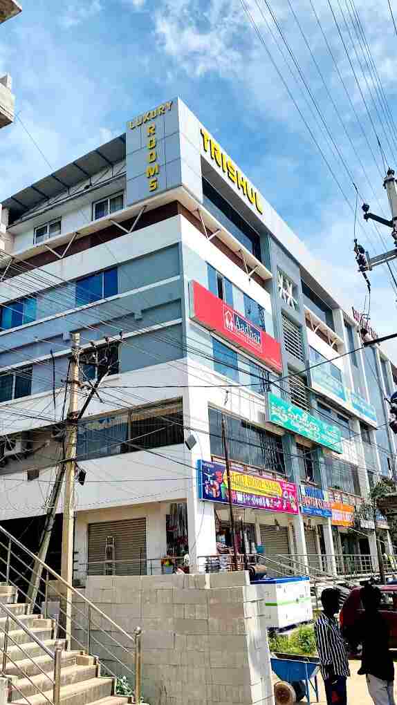 Trishul Luxury Room Stay Sangareddy